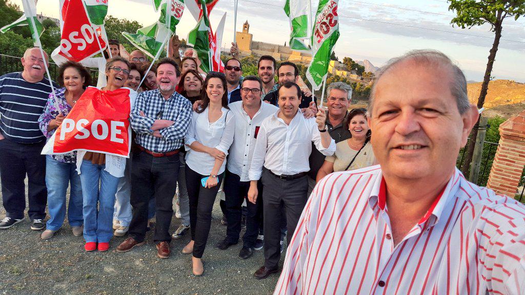 javierduqueATQ's tweet photo. Este domingo ganará #Antequera.
Este domingo ganaremos tod@s. 
Este domingo ganarás tú. 
#YoVotoPSOE http://t.co/tYlRlWKEbu