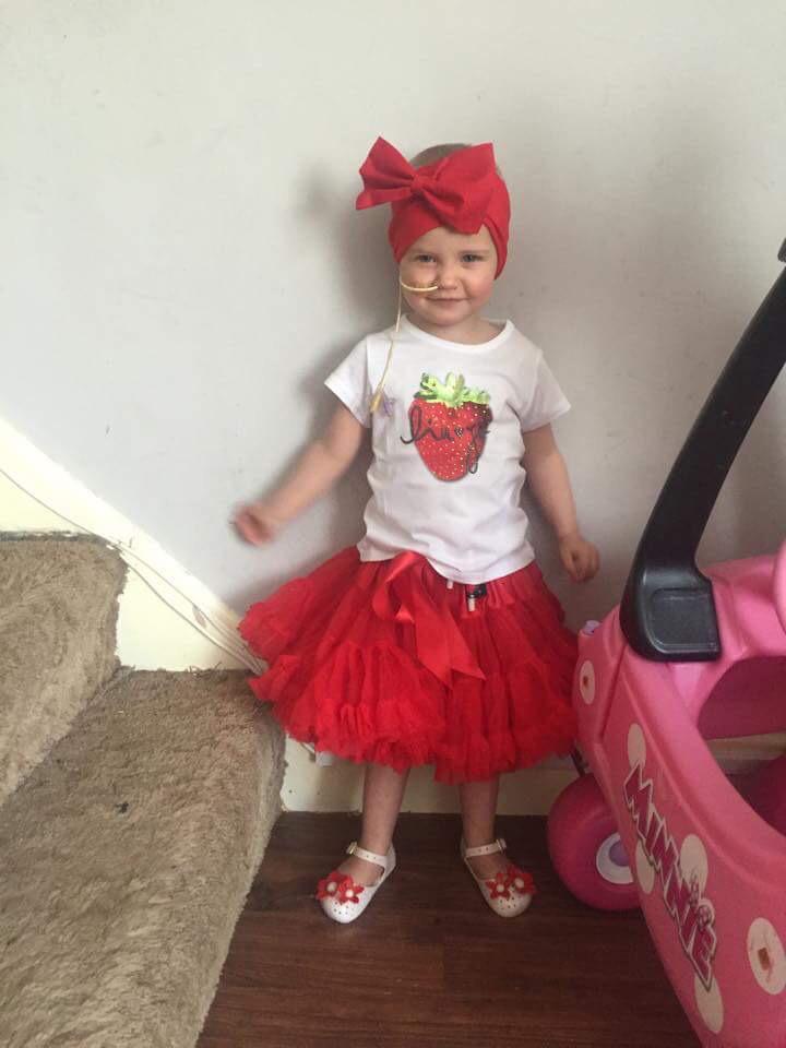 rubylaurayoung's tweet photo. @missjerrilee Thank you for my lovely outfit Jerri. I hope you like me in it!! 😘 #rubylaura http://t.co/U6nE48ZDFd