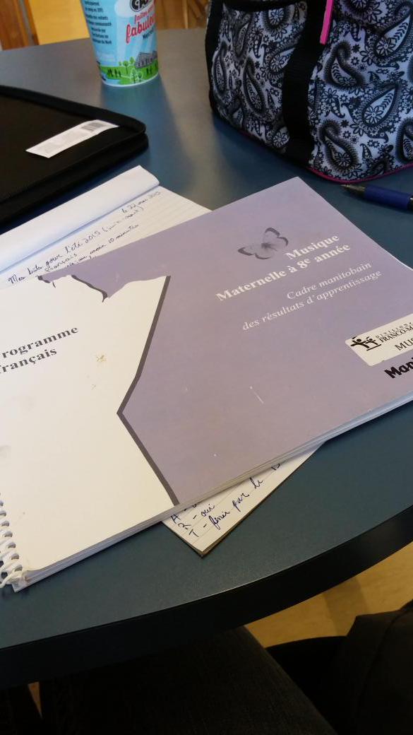 natsbrown91's tweet photo. J'enseigne musique m-6 l'an prochain! GULP! Pas grand d'expérience. De l'aide svp!? #éducation #musique #déterminer http://t.co/hqWiqvY8xl