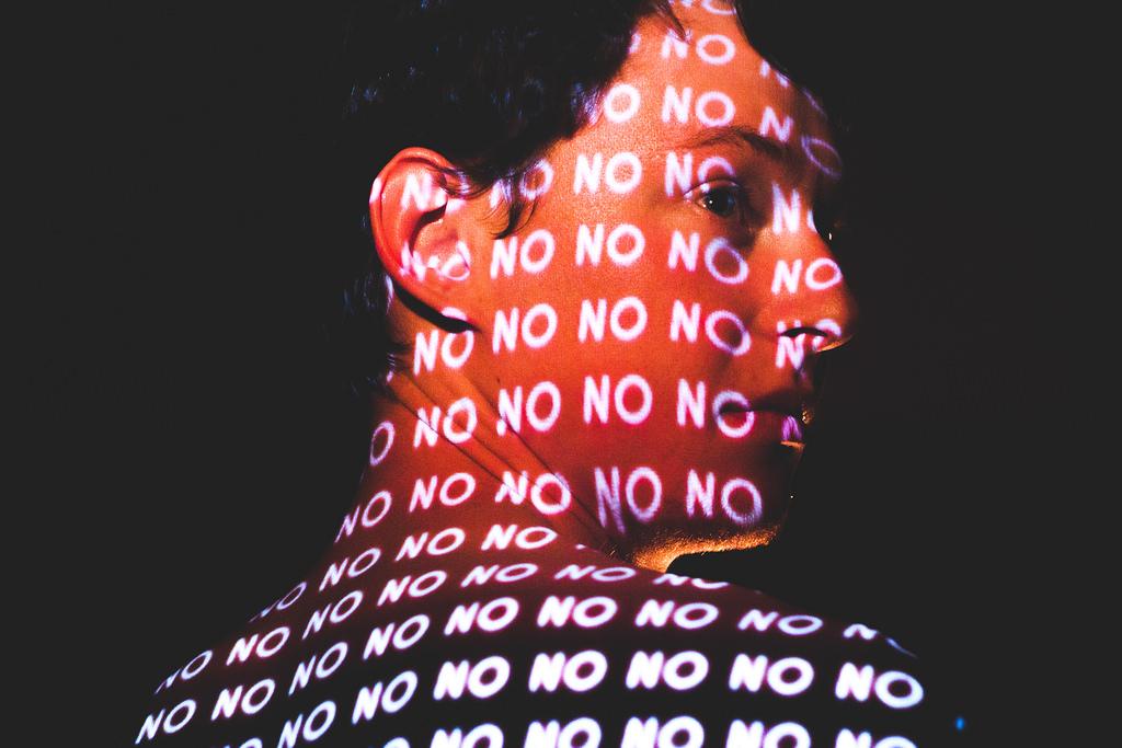 WhoFellow's tweet photo. —¿Que me quieres dar a entender con vuestro "No"?
— http://t.co/E7i672947P