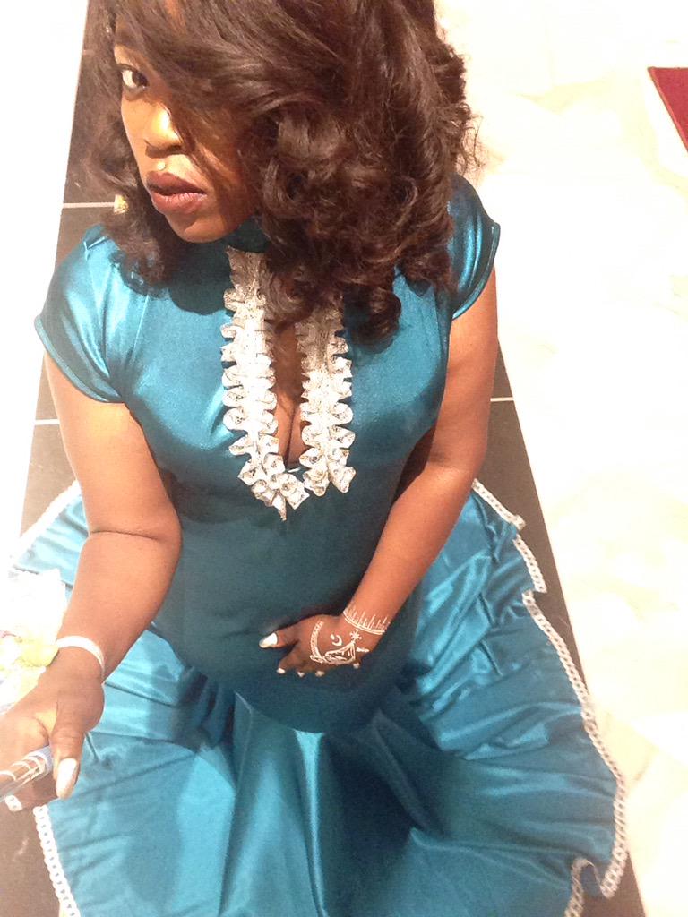 OhYeahThatsAk's tweet photo. #FriendlyProm2k15 ππ http://t.co/yEppPdZPmE