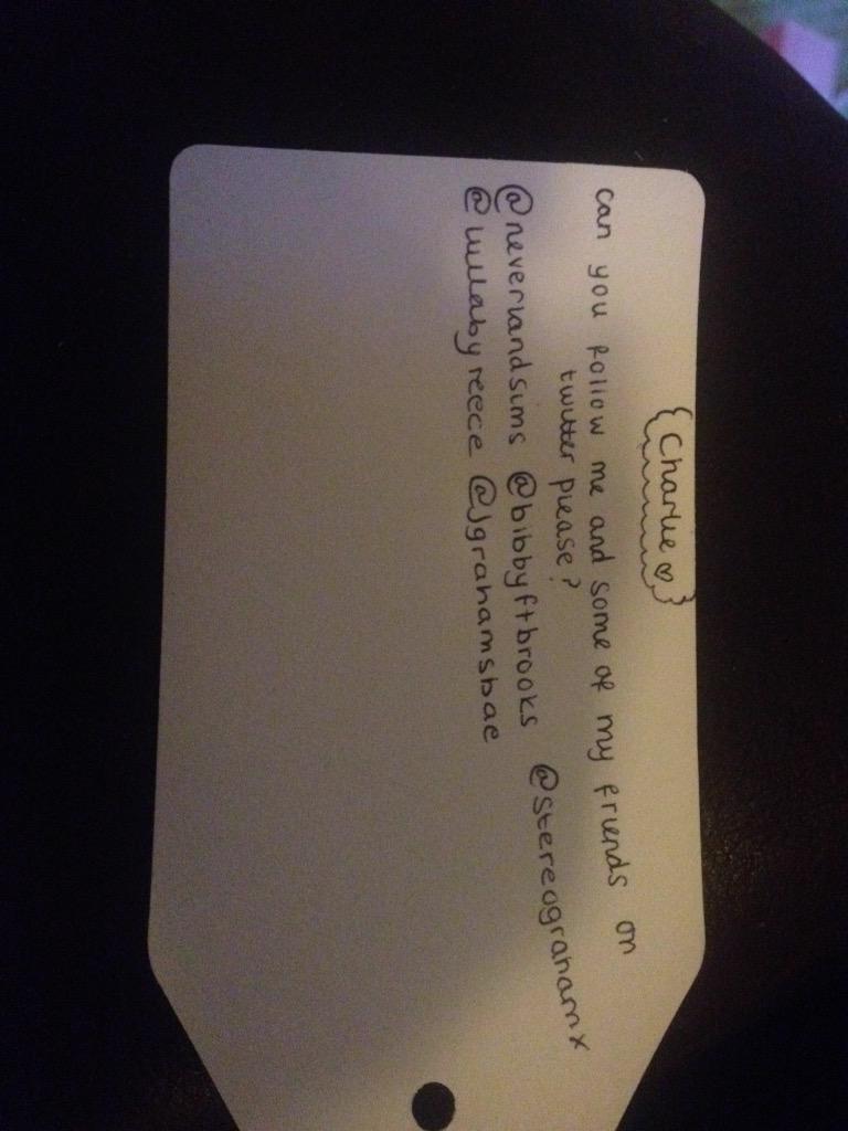 neverlandsims's tweet photo. rt if you need a Charlie follow, I'm giving him this on Sunday 😌💘 http://t.co/cqs9kpT0sX