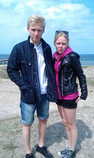 Har hittat en telefon.Minneskortet har massa bilder. Har lagt ut på FB men kollar här också. Hjälp mig finna ägaren.