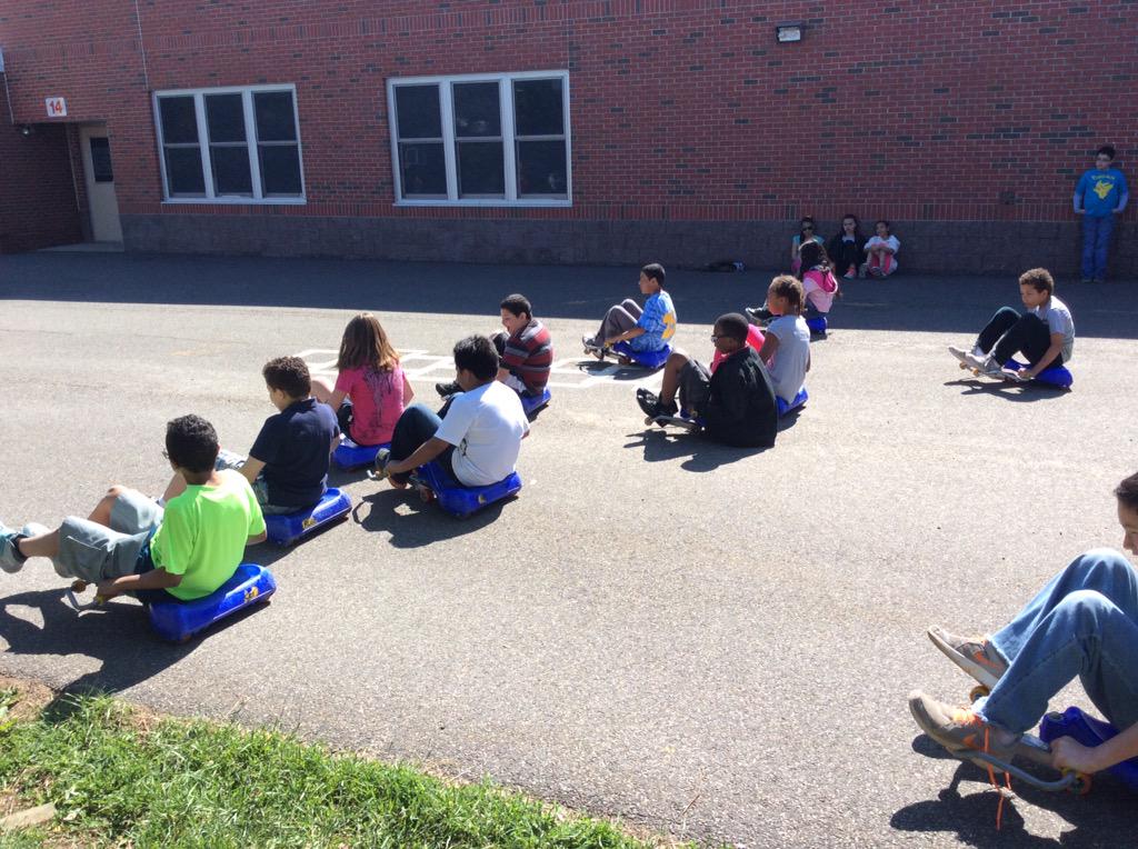 Field Day fun at School 25 today! Thank you PTO! We had a blast! <a href="/CarlaCosta08/">Carla Costa</a> <a href="/StephLWest/">steph west</a> <a href="/School25Lions/">Andrea Herbeck</a>