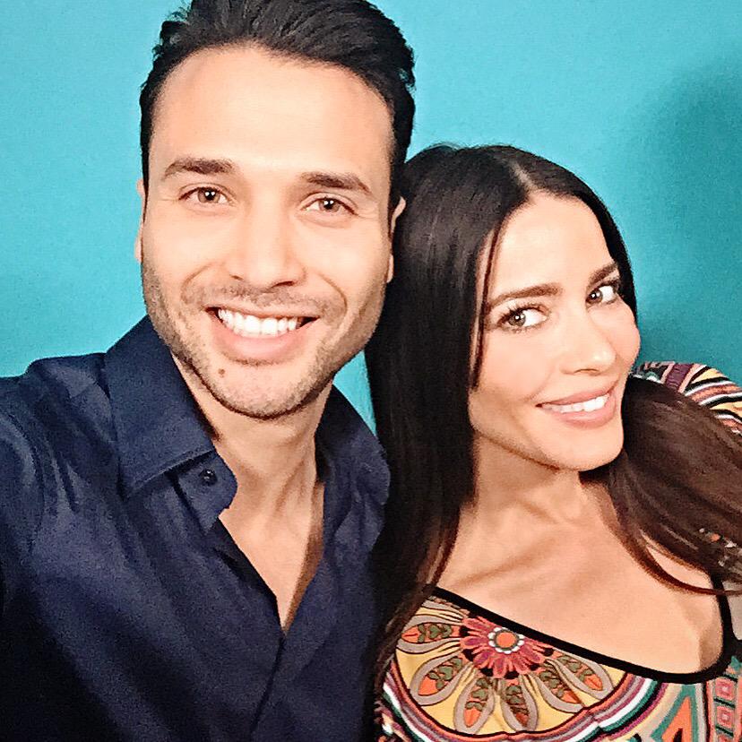 ErnstReyes's tweet photo. #Castingmode con @adrifonsecac Tu humildad es la belleza mas Linda que el creador Te a regalado #LatinosEnHollywood http://t.co/Zf0BhXWcnt