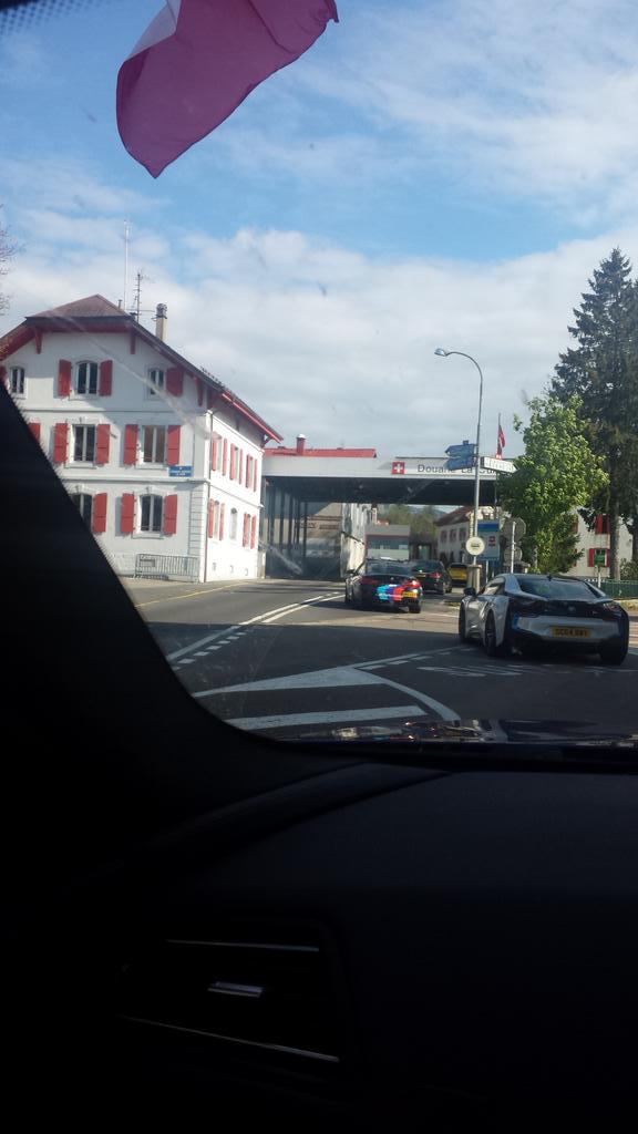 dubrun2015's tweet photo. Geneva awaits#DUBRUN2015 http://t.co/uTEAd7aGZJ
