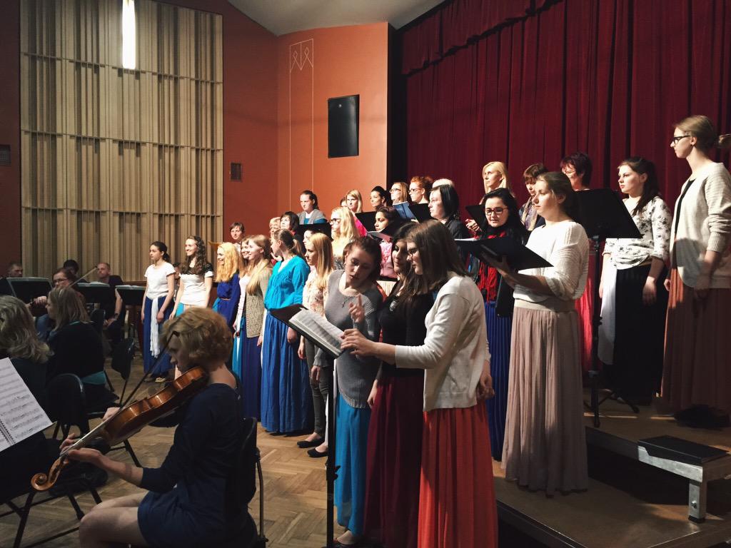 Mēģinājums ar Ventspils kamerorķestri. Tiekamies svētdien! #ADIEMUS #VENDA40