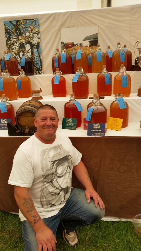 Woodsys Cider tweet media