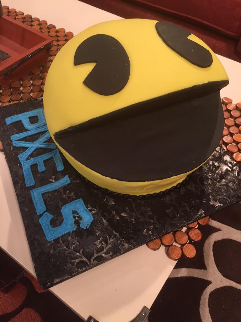 TAKEFIVEANDCO's tweet photo. Happy 35th Birthday Pac-Man!! Thanks to Sara's Sweets for this AMAZING 3D cake to celebrate! 😊 http://t.co/LrtQjiSZaA