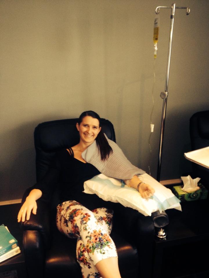 KellyMcGuireND's tweet photo. Enjoying a much needed adrenal drip! #IVtherapyRocks #CoreLinkWellness #physicianhealthyself #energytonic http://t.co/Nl6Y5Y3ty1