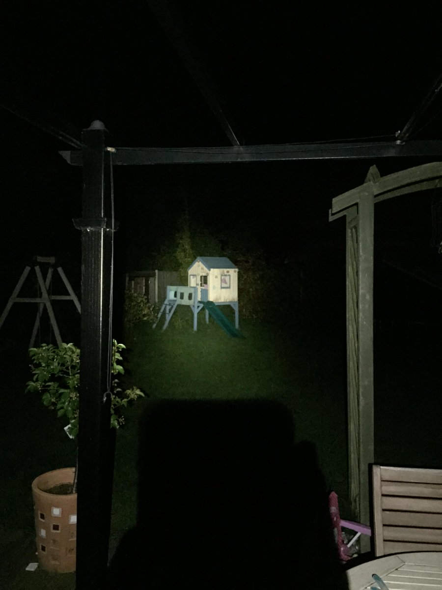 RachelsRunning's tweet image. With Endure24 looming closer, I’m very impressed with my £17 headtorch.