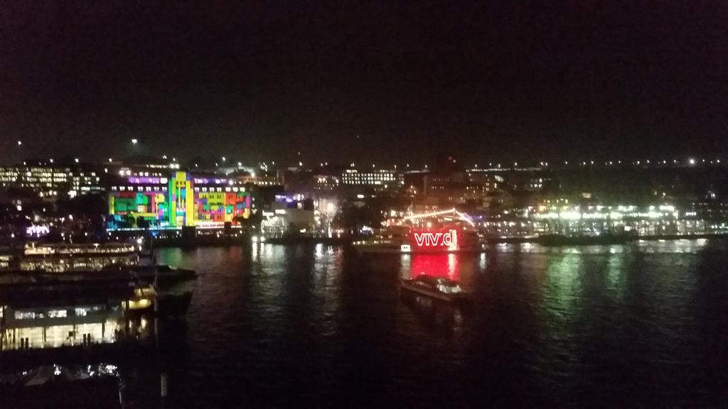 AnneMareeCurren's tweet photo. What a view! #vivid2015 #sydneysparkles http://t.co/0DhB5A8cs5