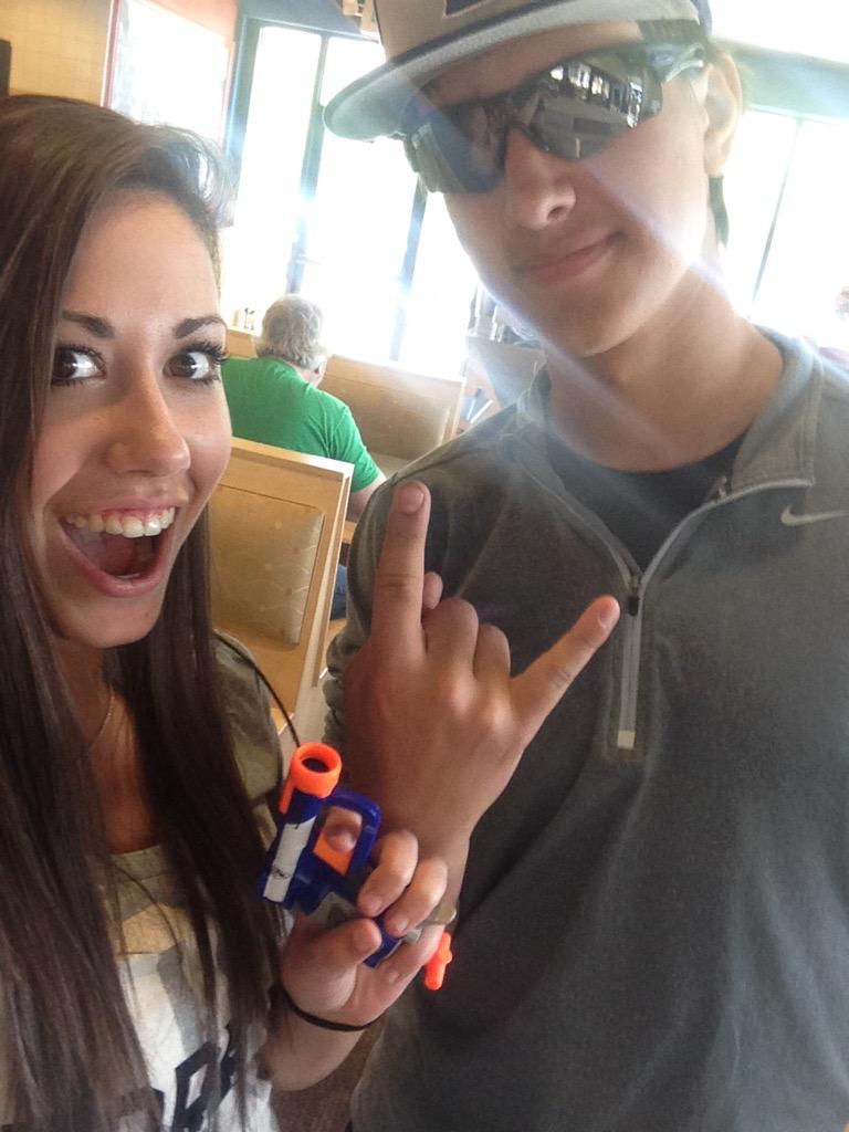 JaimiesAngels's tweet photo. Told ya we're always packin 😏 @MarciMrazek assassinates @JonahMuller at Qdoba 😎 @BemidjiNerf_ http://t.co/ZbdZOnm2gP