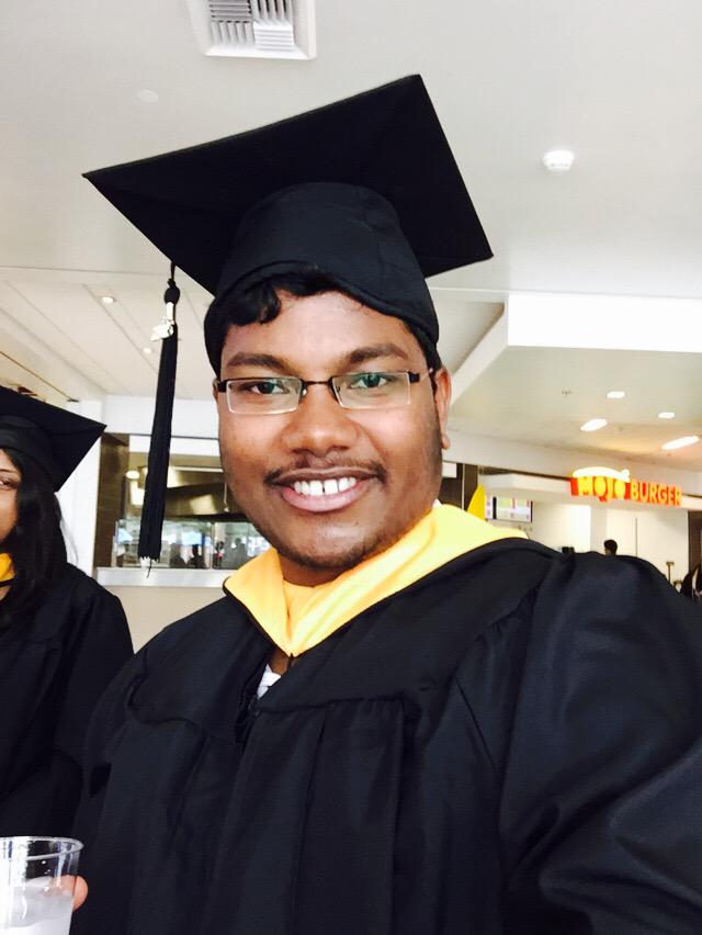 SrinivasBelide's tweet photo. #SJSUEngrGradS15 http://t.co/H6mMgJHmTZ