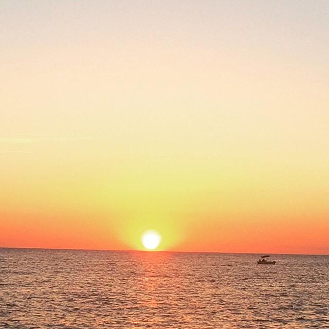 highlanderibiza's tweet photo. Tonight's sunset #ibiza ☀️☀️☀️ http://t.co/Wm5jdDAN5i