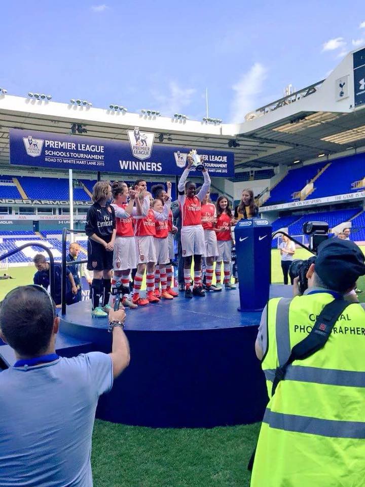 davidhickman14's tweet photo. Arsenal's U13 girls won the league at White Hart Lane yesterday #AFC http://t.co/gFi9x9VzUC