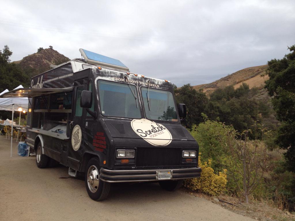 805foodie's tweet photo. ... prepared in/around @Scratchventura #foodtruck parked near the Ventura olive grove ... #TotallyLocalVC http://t.co/5n6U9ODoxa