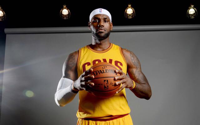 BIGPLAYcle's tweet photo. Chill mode, deactivated. #DoItForKy #WeGotTheKing http://t.co/etXXTXhPby