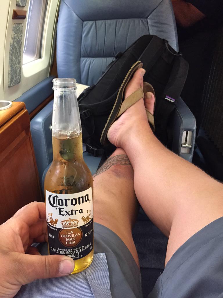 JoshPower7's tweet photo. Off to vegas to party up!! Deuces cda! http://t.co/itqOdB0B96