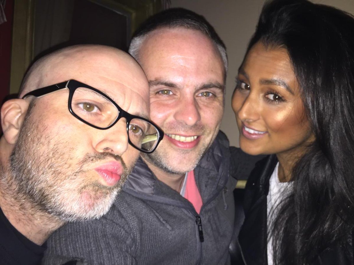 sibugg's tweet photo. #trev cast out on the town :) #theatre #actorslife http://t.co/PPWksFZNh7