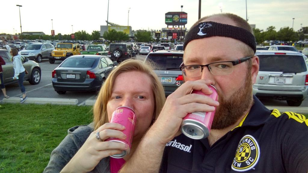614knowitall's tweet photo. #driftthesummer #forcolumbus @ColumbusCrewSC @MadTreeBrewing #headbandfriday http://t.co/hyHqm3VTdq