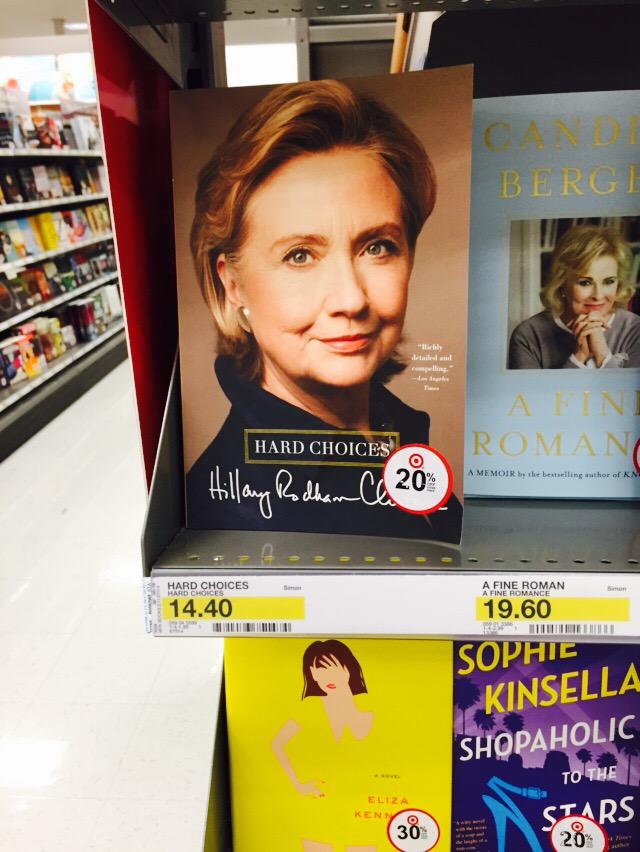 Skye_Carrington's tweet photo. There is no escape @GabrielDreyfuss #ImRunningForPresident http://t.co/9uxXtkH6nl