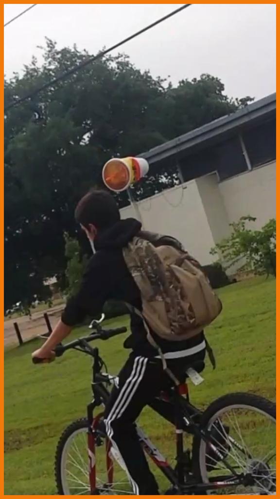 ManuelBerst's tweet photo. This kid got fucked up. #headshot #tacocasa http://t.co/2Q79HLdeHd