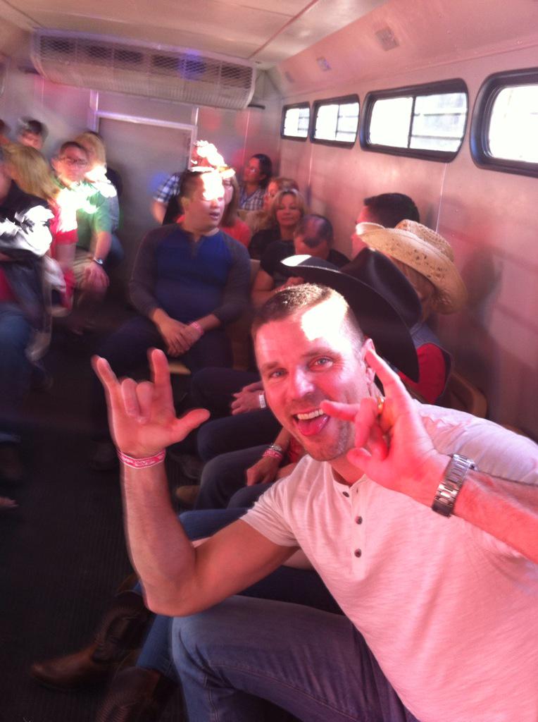 CJRTeditor's tweet image. #CSRT2015 on the way to #RoxonFunNight #respiratoryhijinx