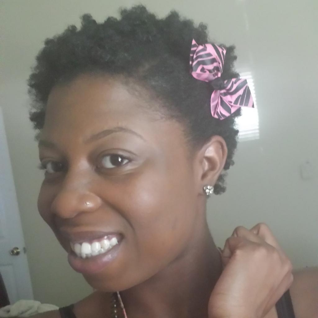 MyNameDaddy_'s tweet photo. Twist out on my TWA.. cutee! http://t.co/6oRAezeS24