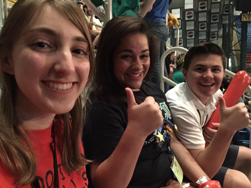 Hey @AdrienneFrame! The <a href="/EndicottRHA/">Endicott College RHA</a> crew is sending you #mooselove for North Dakota State!