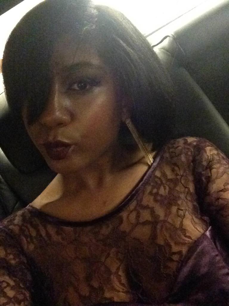 CYDtheKIDD's tweet photo. Backseat selfies #cityprom http://t.co/U3t6A1r7z7
