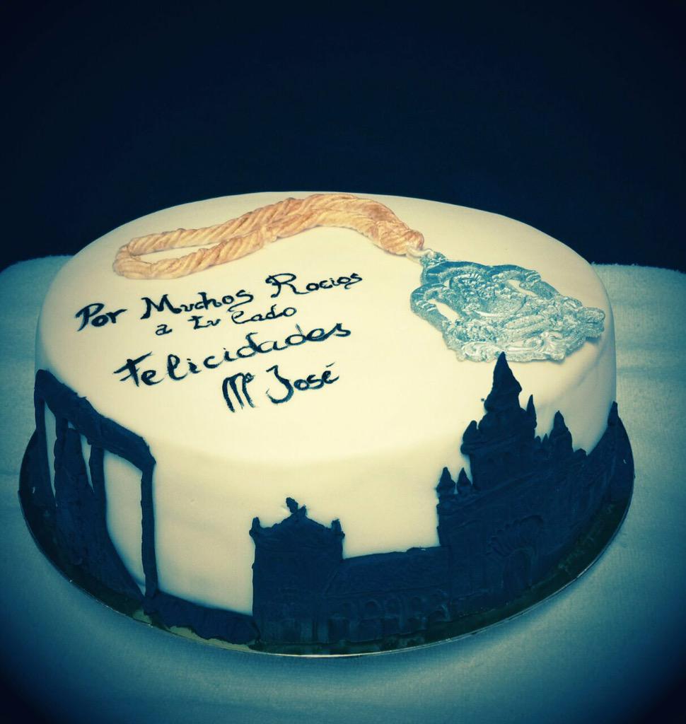 chumillazo's tweet photo. Espero que sea el mejor de tus cumpleaños @MjoseMillan91 http://t.co/q3xtae17HM