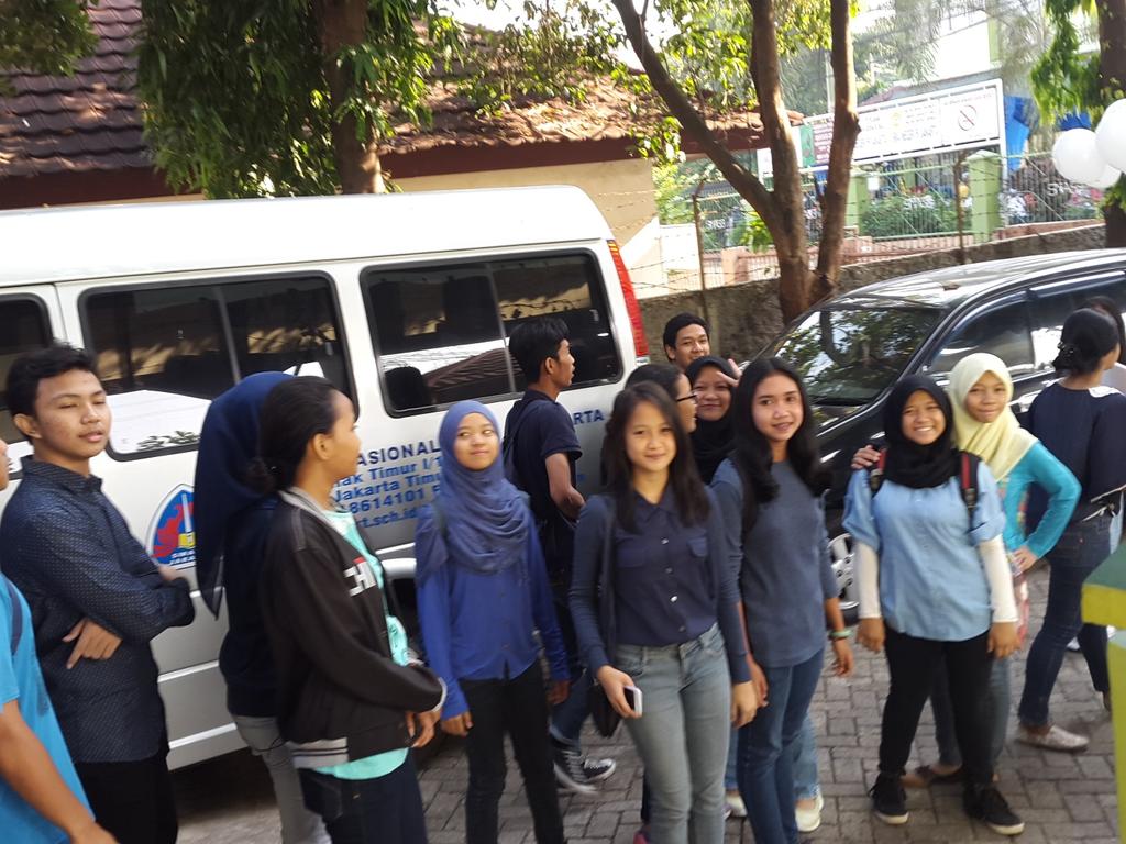 Since7th's tweet image. Ini dia parade dari kelas XI IIS 4. Yoww semangat semuanyaa!!!