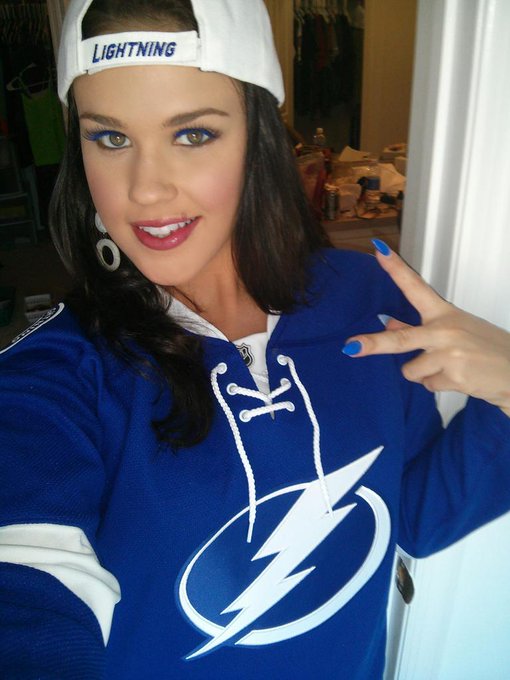 Had a blast at the #TBLightning / #NYRangers  playoff game even though they lost tonight... Wahh.. :-(<a href="/tag/tblightning"class="tags">#TBLightning</a><a href="/tag/nyrangers"class="tags">#NYRangers</a>