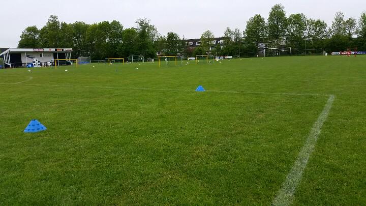 ksvvoetbal's tweet image. KSV klaar voor KSV United #ksvvoetbal