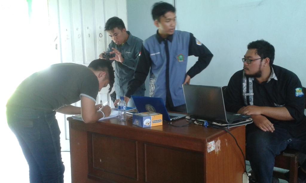 Tanda tangan hasil Lokakarya KBM FP UNTAN