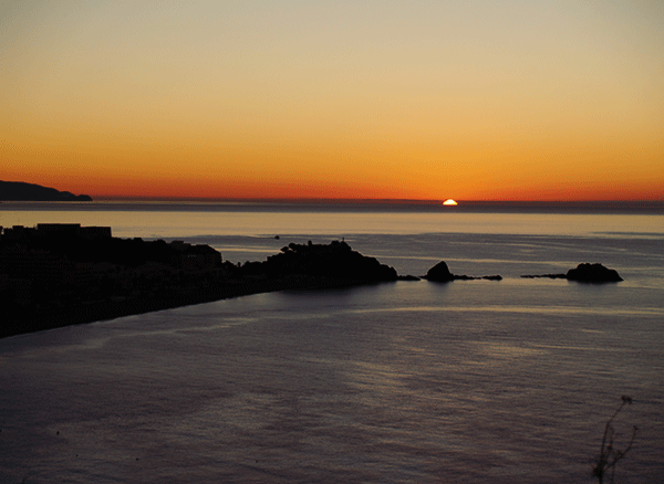 AlmunecarAyto's tweet photo. ¡Buenos días! Desde @AytoAlmunecar el #paraiso en #Andalucia http://t.co/n7bRchzESZ