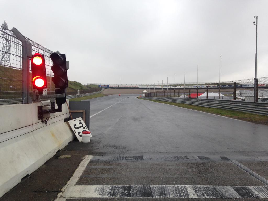 LotusGT4's tweet photo. Guess what - it's raining here at @CPZtweets Zandvoort. FP2 of @gt4series starting soon... http://t.co/Czjn30zIGC