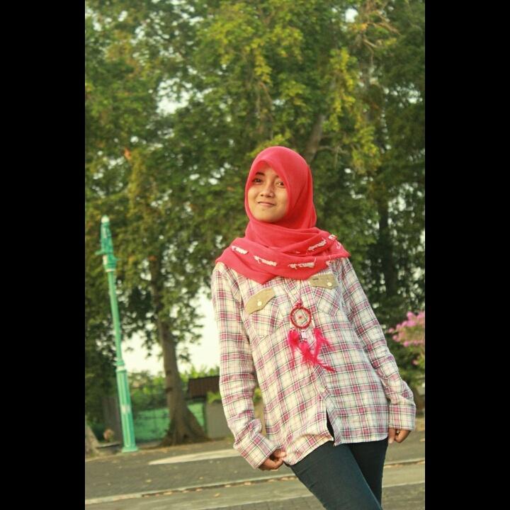 ayudya_wardhani's tweet photo. 😜😅 http://t.co/poieoh2JCw