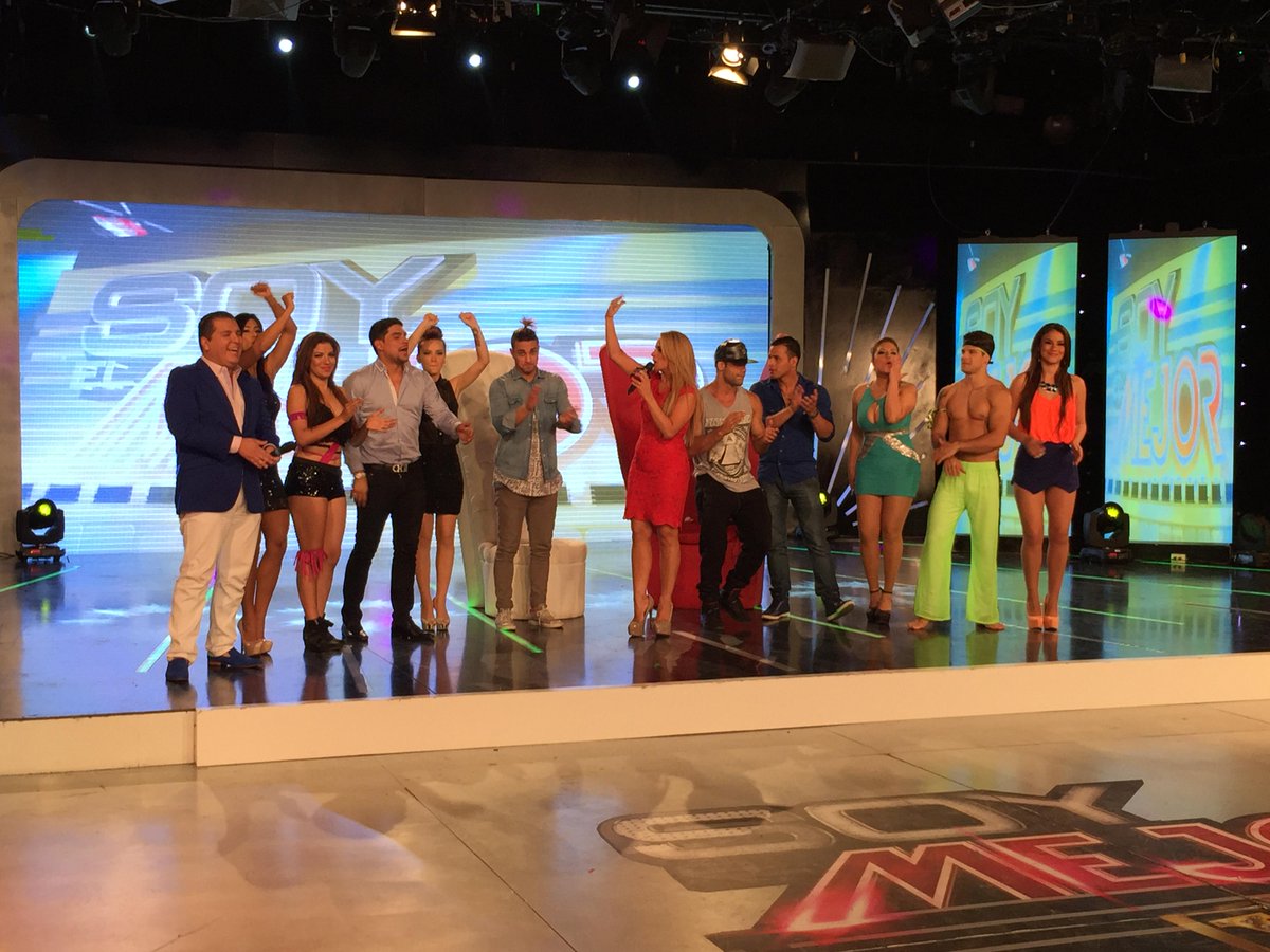 tcsoyelmejor's tweet photo. ¡Arriba 'Fuego'! @DrakoDance21 sorprende a la "China" con una nueva inmunidad. ¿Verdad que lo merece? #VeoALosVIP http://t.co/UNBik2XXrv