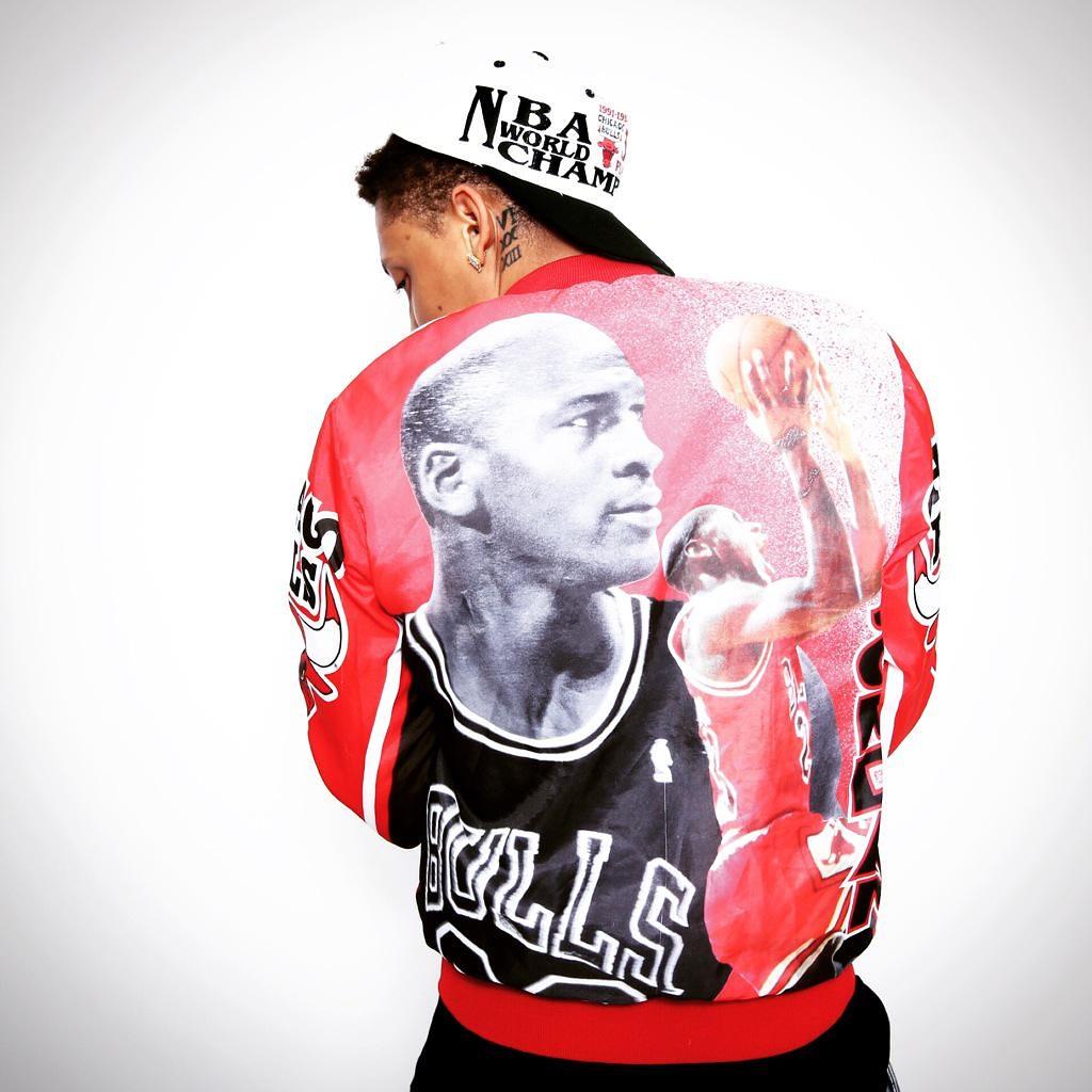 ChanceTalent's tweet photo. Dont sleep on @therealjuliann He got Moves https://t.co/dYecv1bHSf #Batgang #LostinThewaves #1stTime http://t.co/yLSQWAdEfX