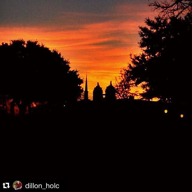 IamSWAU's tweet photo. Happy Sabbath #IamSWAU Family 🌇
. . . .
Dillon: Morning over Mizpah. #Swau #knightcountry #sunrise #texas http://t.co/iF84iRgJll