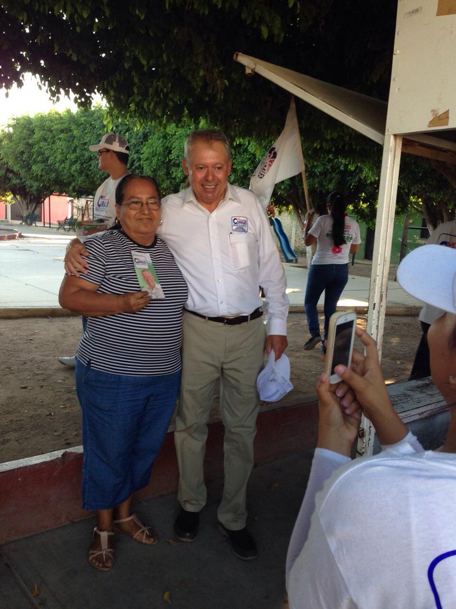 V. Corrales Burgueño (VIctorACorrales) Twitter