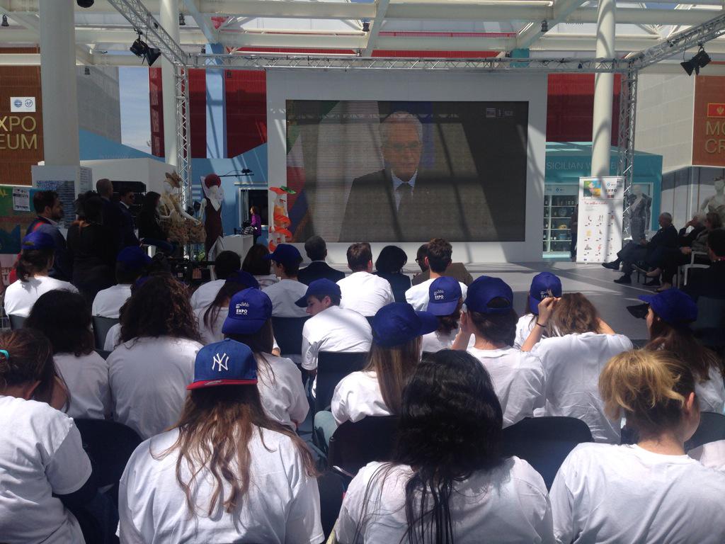 #Capaci #Expo2015 NO-MAFIA DAY all'expo, filo diretto Mattarella-studenti #corriereit