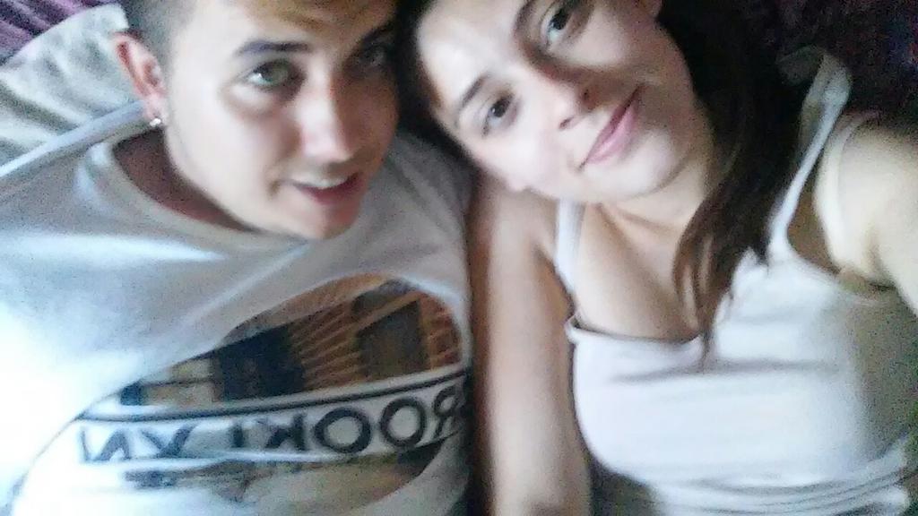 tamararicharte's tweet photo. La vie est meilleure, si vous❤ http://t.co/73jtE66ENo