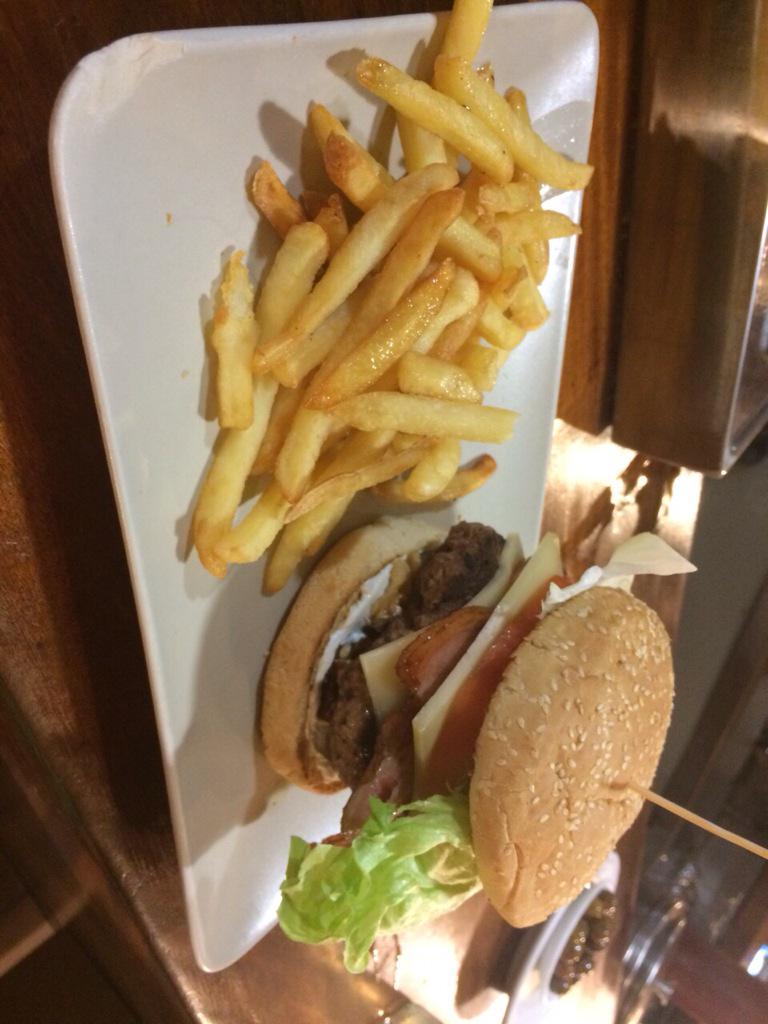 mavi_hotel's tweet photo. Para llevar una mejor  #JornadaDeReflexion #Rico #Madrid http://t.co/75QlvGQtQ8