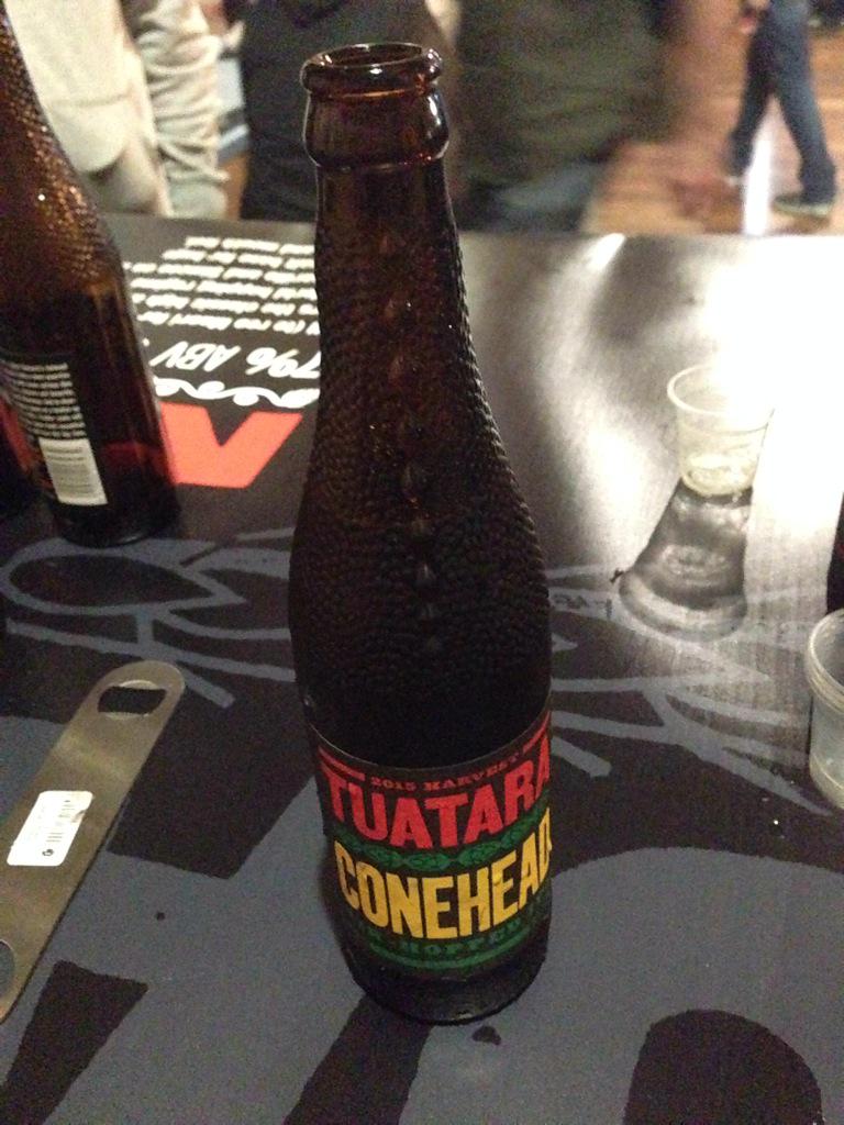 topperharleynz's tweet photo. Sorry folks last bottle of @TuataraBrew Conehead for @gabsfestival 2015 #crowdfavourite #whodidtheordering http://t.co/ldHmALrrKc