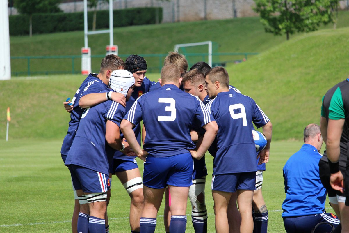 FranceRugby's tweet photo. #FranceU20 Découvrez la liste des joueurs retenus pour participer au Championnat du monde.
>>> http://t.co/FyHDFJKdUn http://t.co/oBnZu97cp4