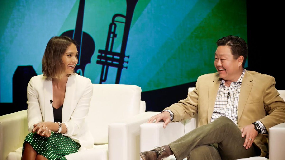 Inc's tweet photo. How @JessicaAlba built the business she knew the world needed @Honest http://t.co/pMeod0PlRx http://t.co/tg2vHsvbWI