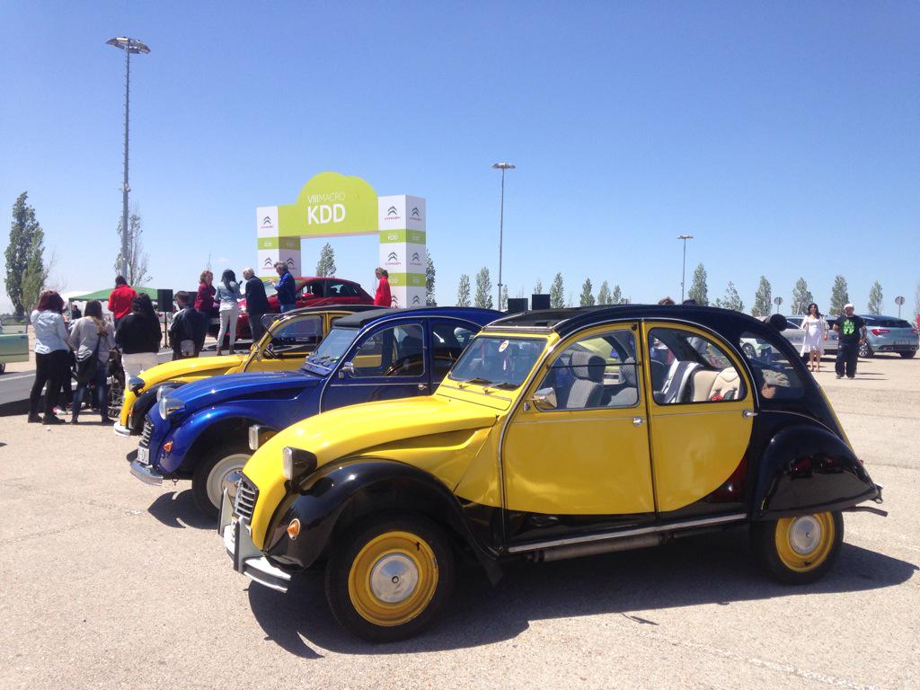 quidquidontstop's tweet photo. Si eres un amante de @Citroen tu sitio hoy esta aquí en la @MacroKDD en Kinepolis Pozuelo http://t.co/JlnaTmC1SQ
